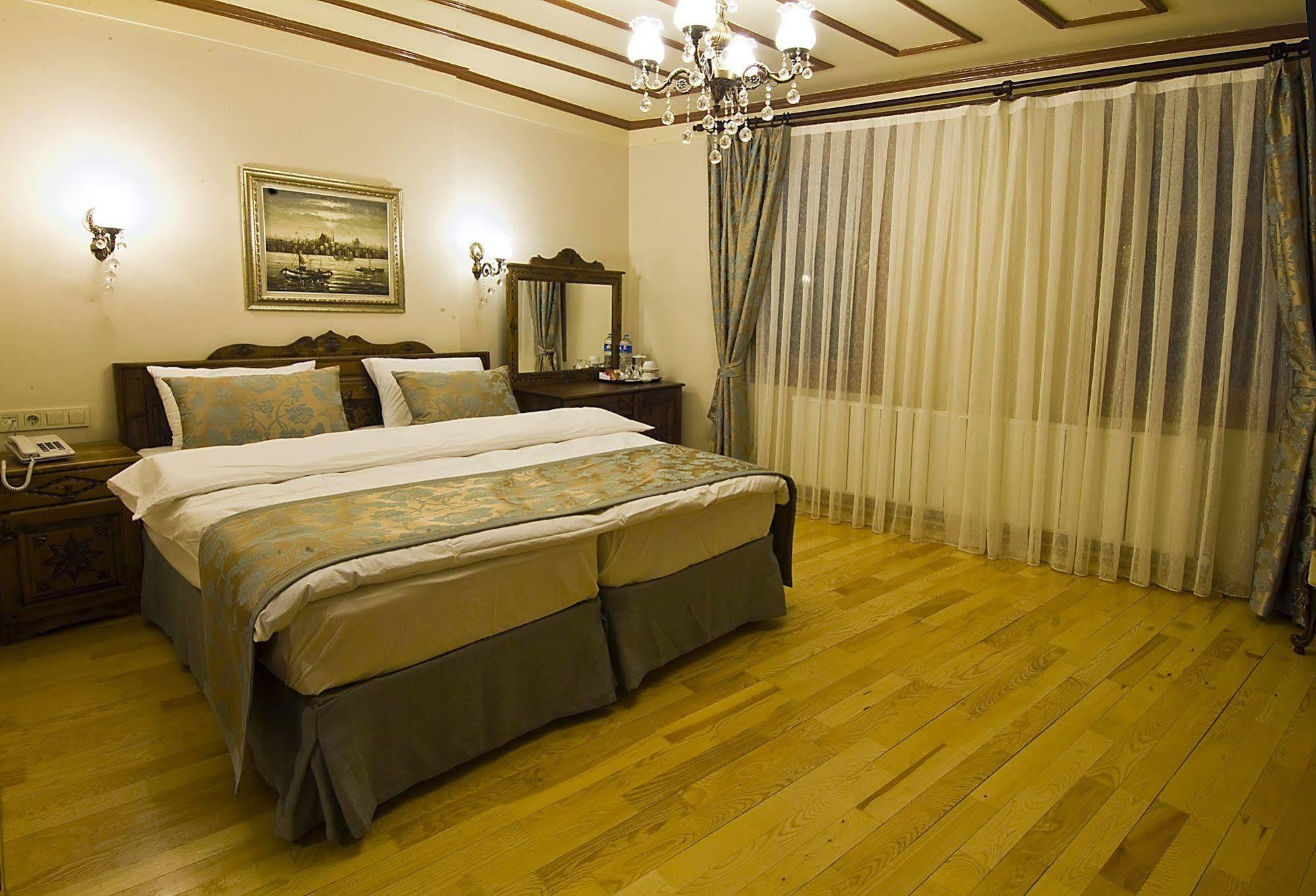 Oba Hotel Istanbul Ngoại thất bức ảnh